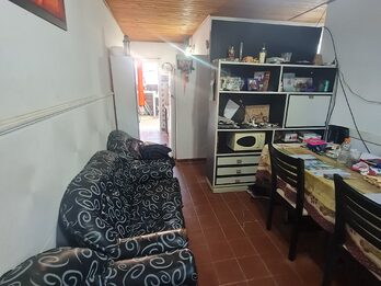 Casa con Departamento Independiente