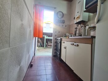 Casa con Departamento Independiente