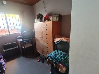 Casa con Departamento Independiente