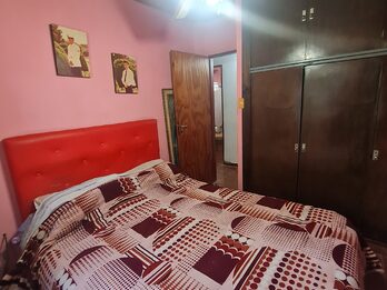 Casa con Departamento Independiente