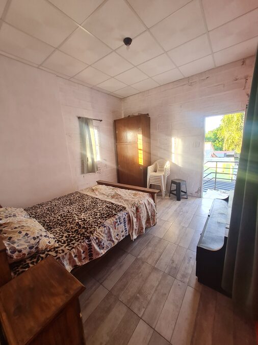 Casa con Departamento Independiente