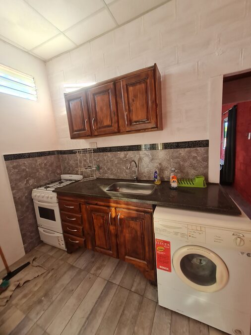 Casa con Departamento Independiente