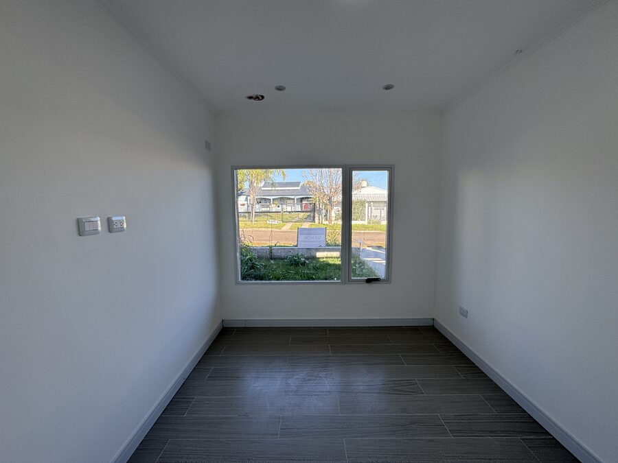 MODERNA CASA A ESTRENAR - ORO VERDE