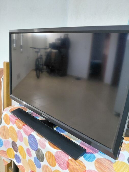 TV Monitor Smart 24 Samsung