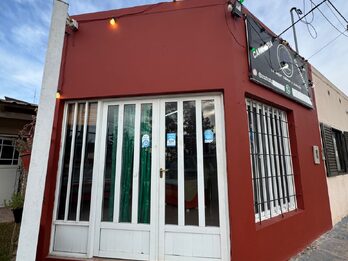 ALQUILO LOCAL COMERCIAL PARA CARNICERIA.