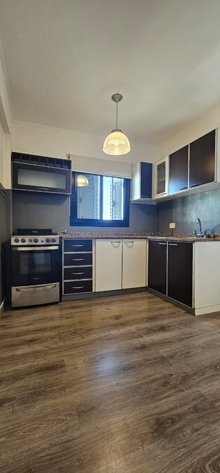 IMPECABLE  DEPARTAMENTO  EN  ALQUILER