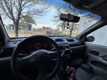 Vendo Clio 2 1.2 buen estado