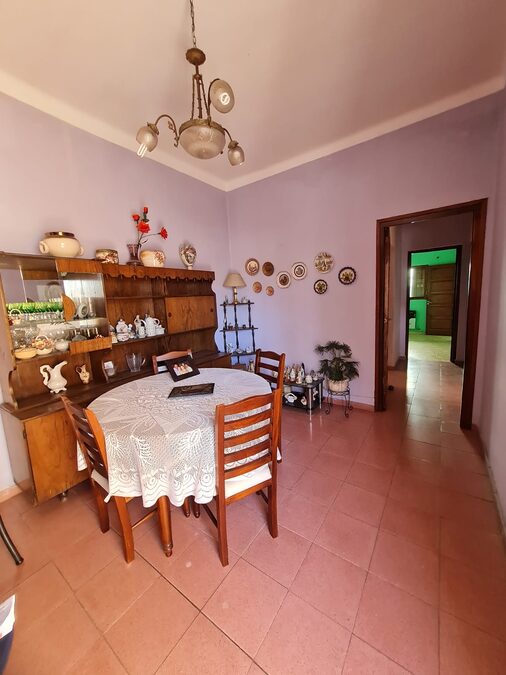 Casa de 2 dormitorios Feliciano y Alsina.