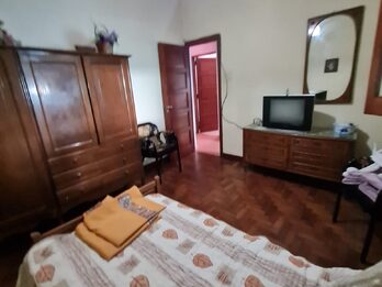 Casa de 2 dormitorios Feliciano y Alsina.