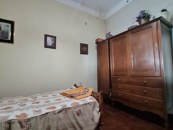 Casa de 2 dormitorios Feliciano y Alsina.