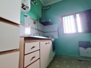 Casa de 2 dormitorios Feliciano y Alsina.
