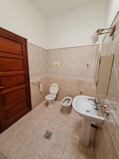 Casa de 2 dormitorios Feliciano y Alsina.