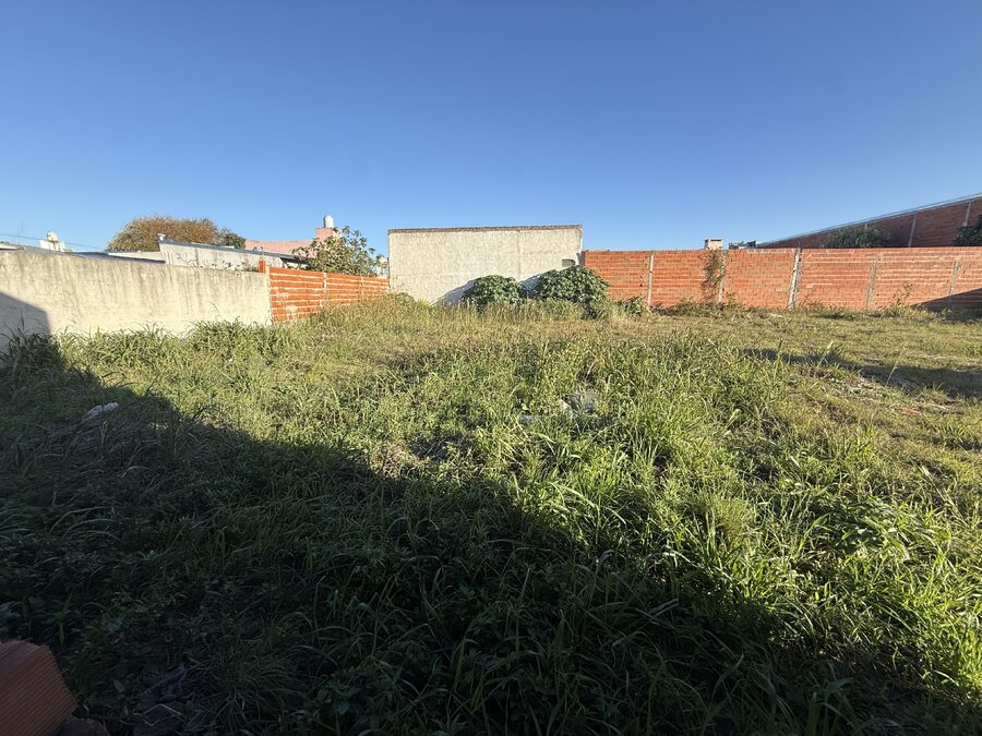 TERRENO DE 600 m² CON EDIFICACIÓN | SAN BENITO | LISTO PARA ESCRITURAR