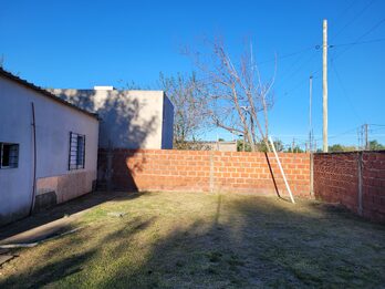 CASA DE 2 DORMITORIOS EN COLONIA AVELLANEDA | APTA CRÉDITO
