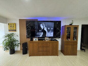 CASA MODERNA DE 3 DORMITORIOS CON PILETA | ZONA THOMPSON