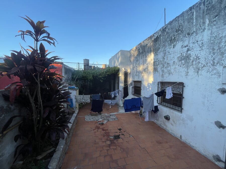 CASA DE 3 DORMITORIOS | APTA CRÉDITO - 25 de Junio y Juramento