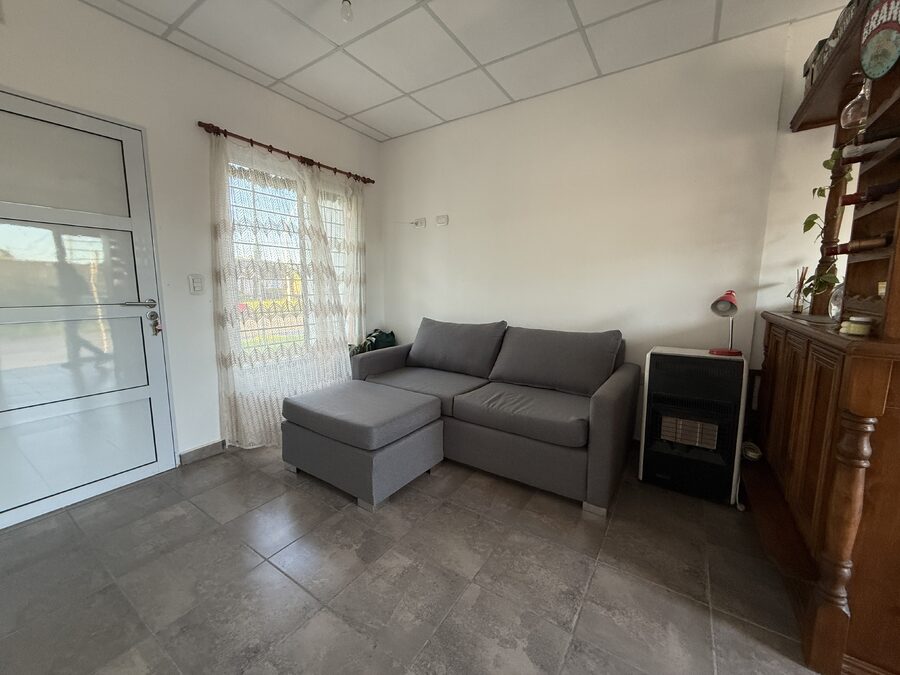 CASA A ESTRENAR DE 1 DORMITORIO - Zona Miguel David y Caputto