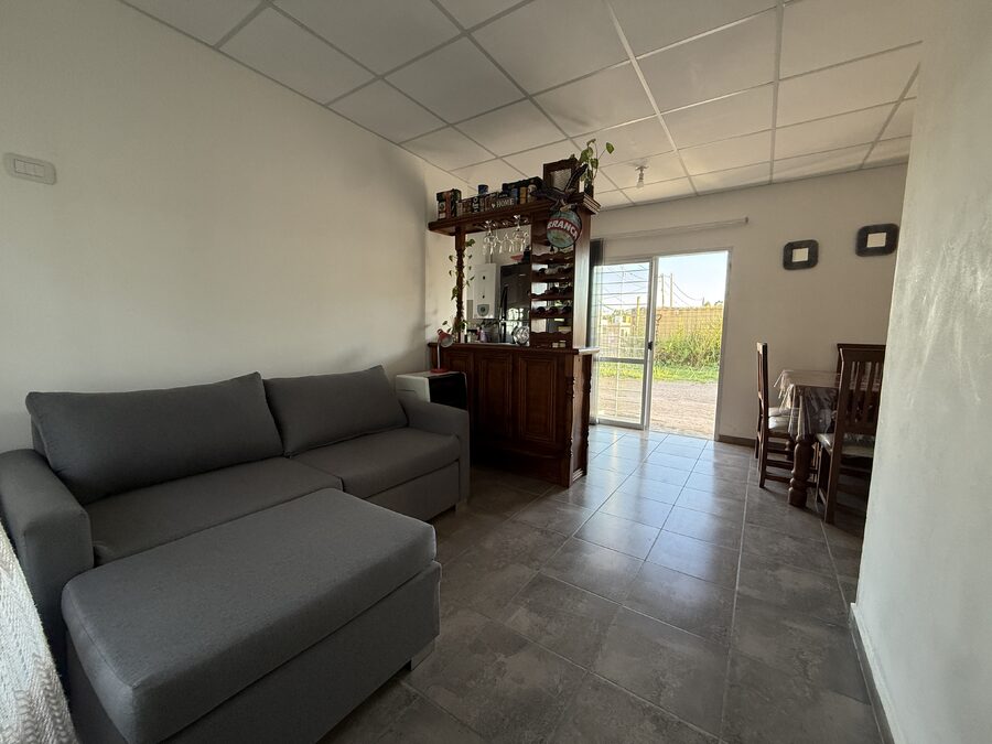 CASA A ESTRENAR DE 1 DORMITORIO - Zona Miguel David y Caputto