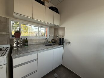 CASA A ESTRENAR DE 1 DORMITORIO - Zona Miguel David y Caputto