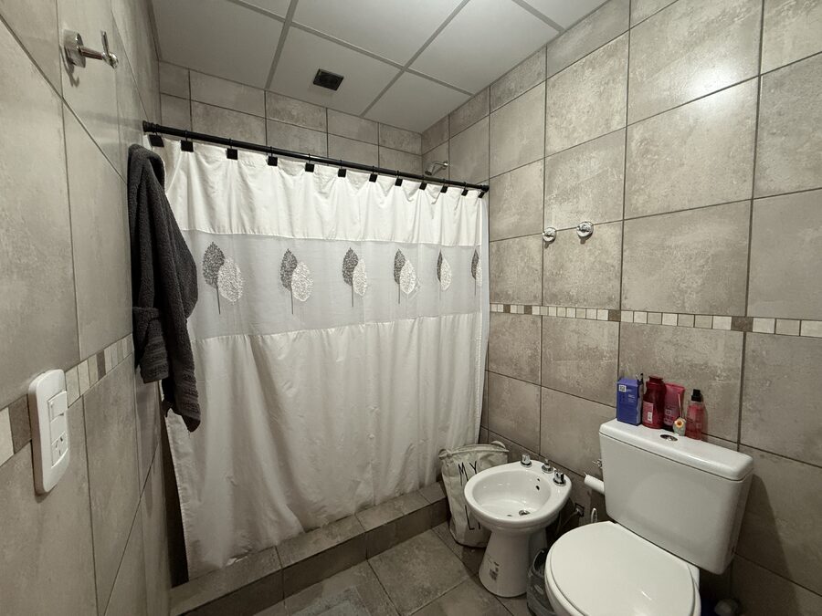 CASA A ESTRENAR DE 1 DORMITORIO - Zona Miguel David y Caputto