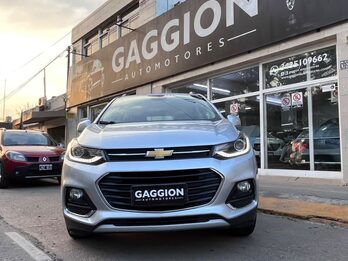 Excelente Chevrolet Tracker 1.8 LTZ Premier 4x2 GNC / 2018