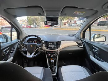 Excelente Chevrolet Tracker 1.8 LTZ Premier 4x2 GNC / 2018