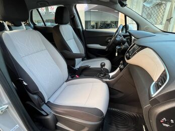 Excelente Chevrolet Tracker 1.8 LTZ Premier 4x2 GNC / 2018