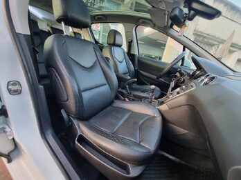 Peugeot 308 Feline 2.0N / 2013