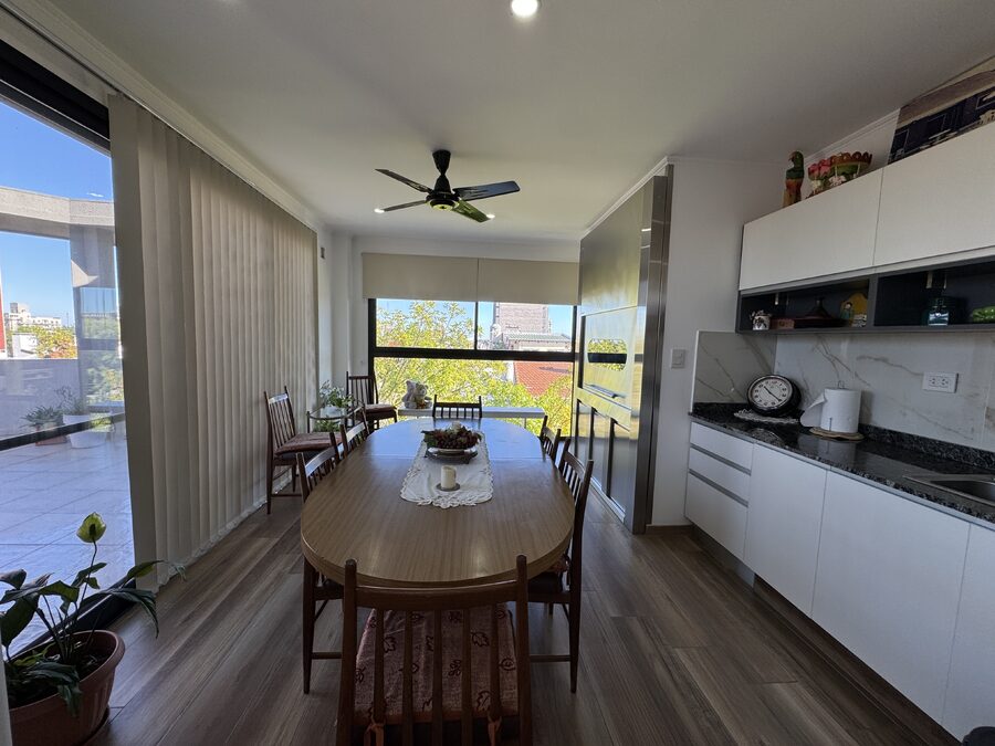CASA MODERNA DE 3 DORMITORIOS | APTA CRÉDITO | ZONA PLAZA SÁENZ PEÑA