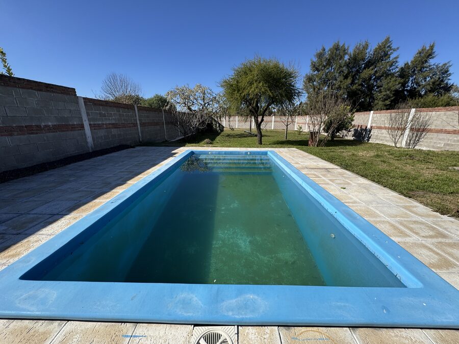 CASA DE 2 DORMITORIOS CON PILETA | TERRENO DE 1.000 m² | COLONIA AVELLANEDA
