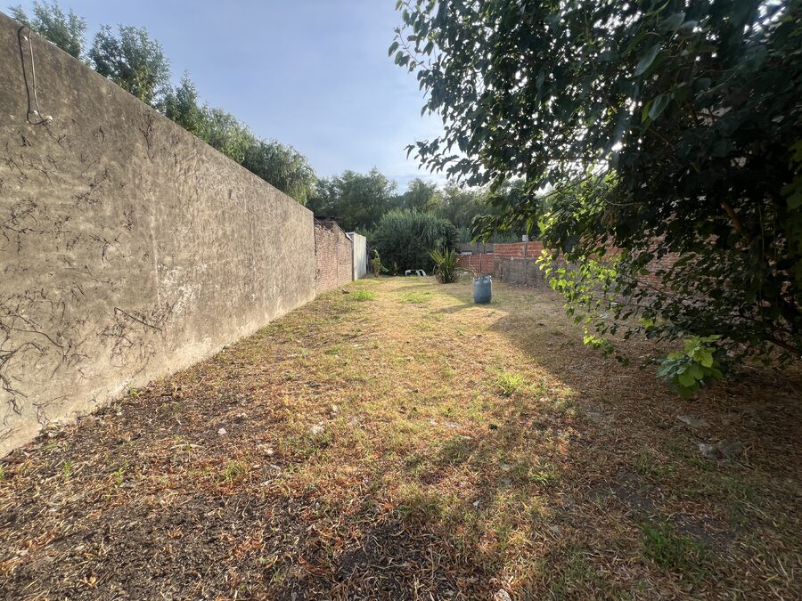TERRENO EN PARANA DE 450 m² | TODOS LOS SERVICIOS
