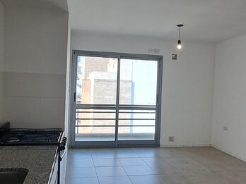 ALQUILER MONOAMBIENTE CALLE SAN JUAN 346