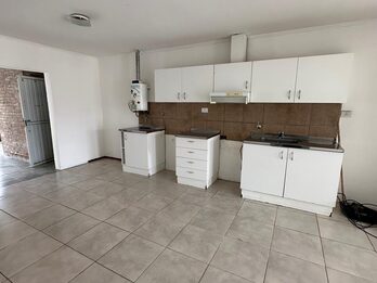 VENTA CASA. GOBERNADOR FAUSTINO PARERA 2336