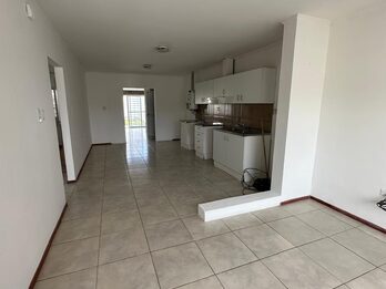 VENTA CASA. GOBERNADOR FAUSTINO PARERA 2336