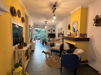 VENTA CASA. G. DEAN FUNES 2118