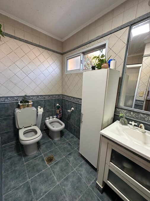 VENTA CASA. G. DEAN FUNES 2118