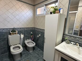 VENTA CASA. G. DEAN FUNES 2118