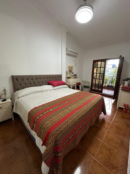 VENTA CASA. G. DEAN FUNES 2118