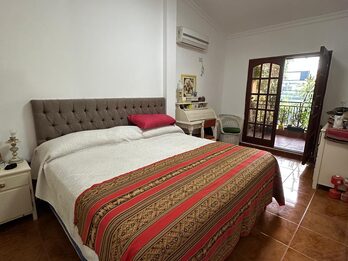 VENTA CASA. G. DEAN FUNES 2118