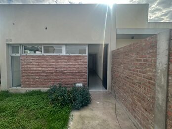 Las Madre Selvas 300 / Casa Dos Dormitorios