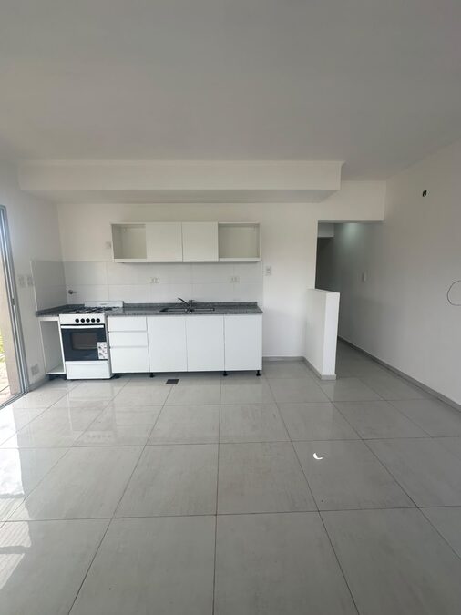 Las Madre Selvas 300 / Casa Dos Dormitorios