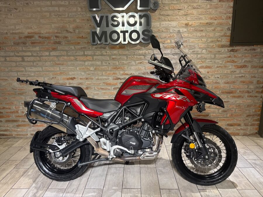 BENELLI TRK 502 X