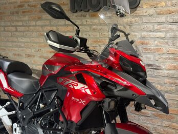 BENELLI TRK 502 X