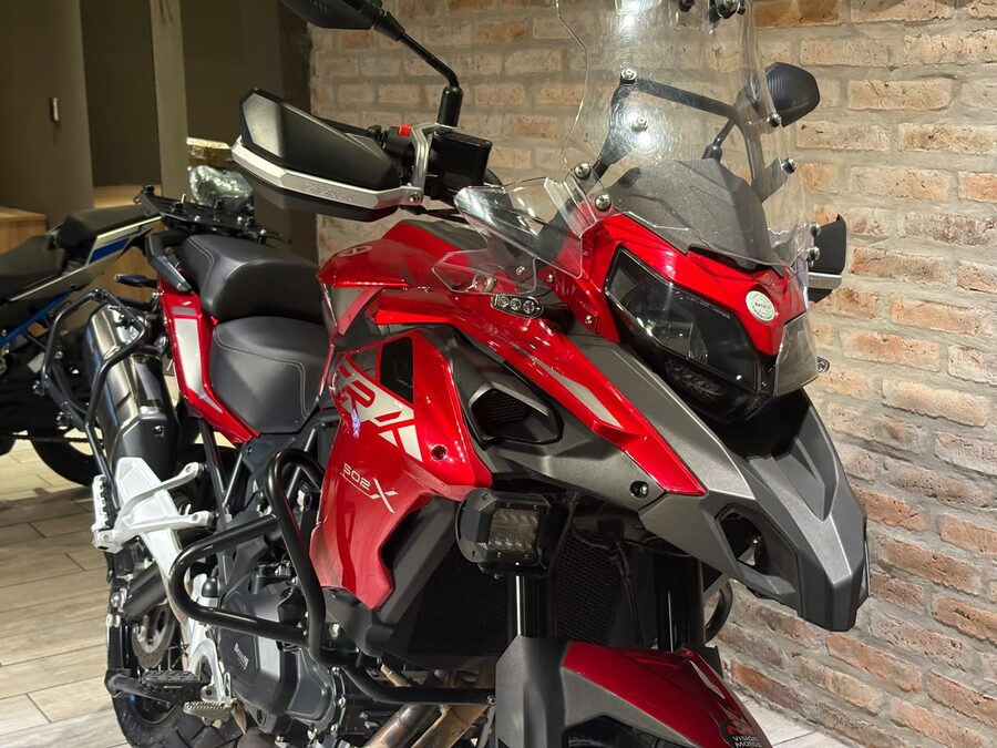 BENELLI TRK 502 X