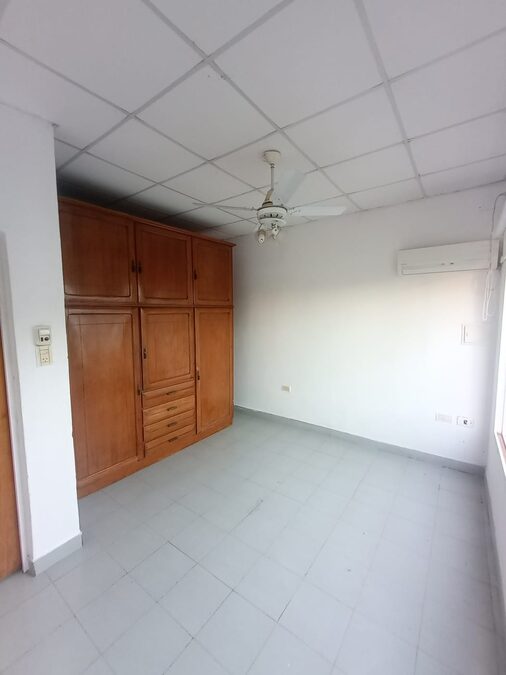 Alquilo departamento interno 1er piso de 2 dormitorios