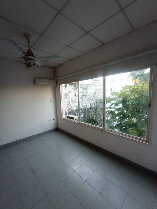 Alquilo departamento interno 1er piso de 2 dormitorios
