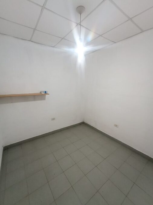 Alquilo departamento interno 1er piso de 2 dormitorios