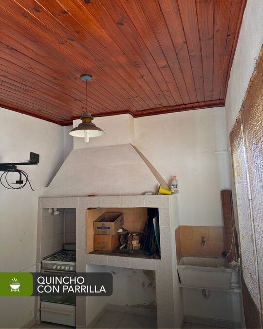 CASA ALVAREZ CONDARCO y AV. DE LAS AMERICAS