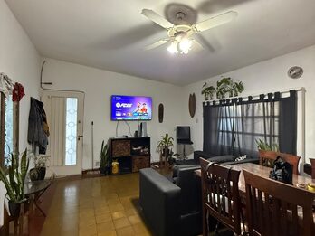Zona Av. Zanni y Provincias Unidas - Casa en Venta