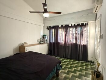 Zona Av. Zanni y Provincias Unidas - Casa en Venta
